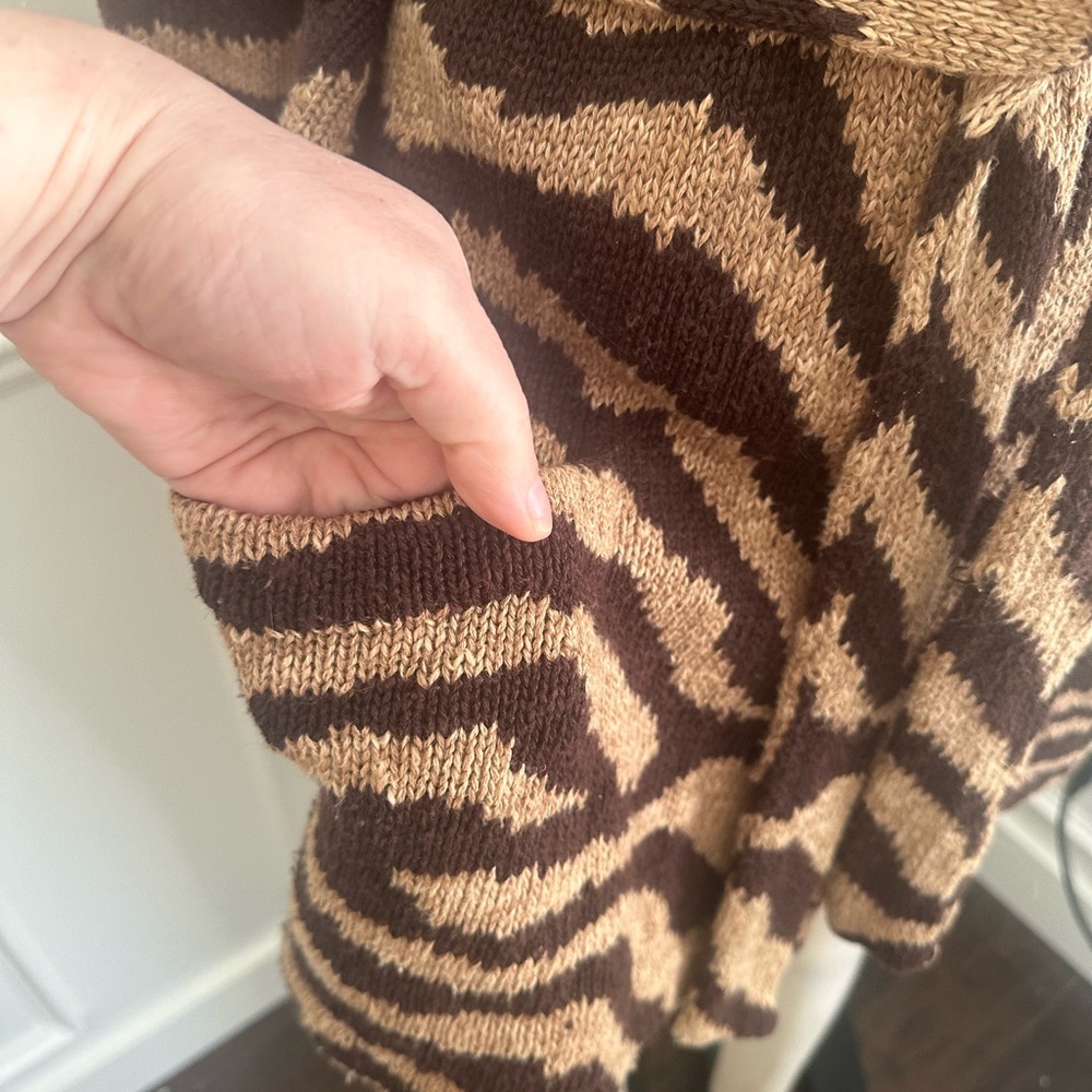 Handknit Ralph Lauren linen blend Cardigan - Picture 7 of 10